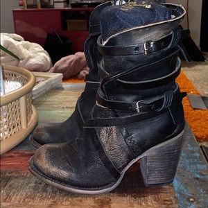 FREEBIRD by Steve Madden boots